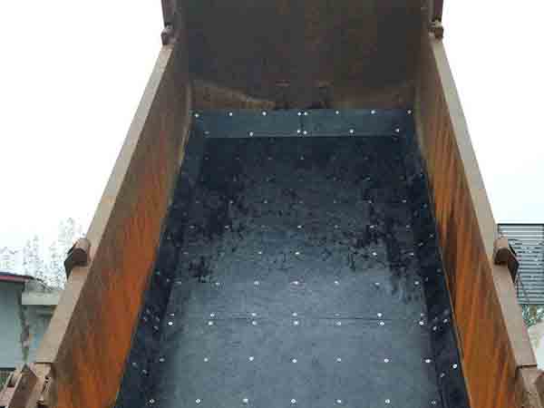 車(chē)廂襯板的應(yīng)用優(yōu)勢(shì)有那些? 車(chē)廂襯板的應(yīng)用優(yōu)勢(shì)有那些?